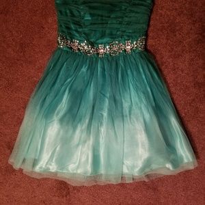 Short dress